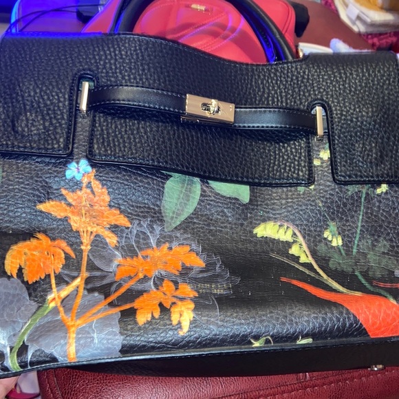 Colorful hand bag - Picture 1 of 6